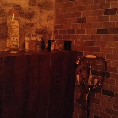 Vargiani Stone Retreat With Fireplace & View Σπίτι διακοπών Γραβιά