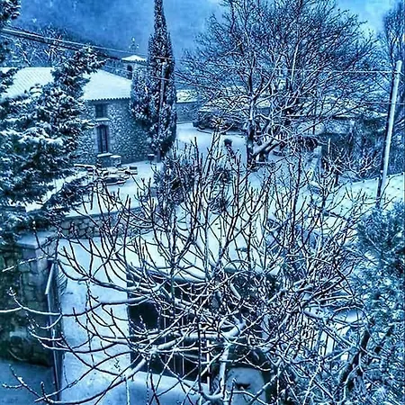 Vargiani Stone Retreat With Fireplace & View Σπίτι διακοπών Γραβιά