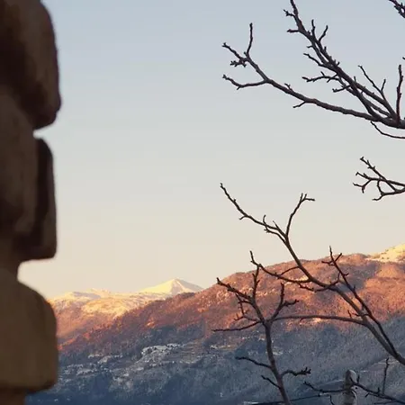 Vargiani Stone Retreat With Fireplace & View Σπίτι διακοπών Γραβιά