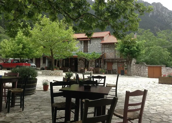 Holiday home Vargiani Stone Retreat With Fireplace & View *