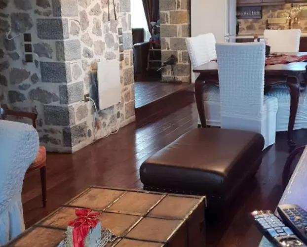 Vargiani Stone Retreat With Fireplace & View Holiday home Gravia (Amfikleia-Elateia)